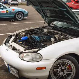 1998 Mazda MX-5 - Image 7