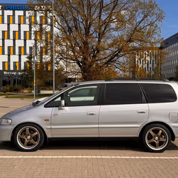 2000 Honda Shuttle - Image 3