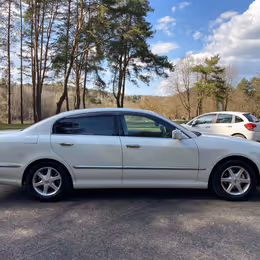 2001 Nissan Cima - Image 3