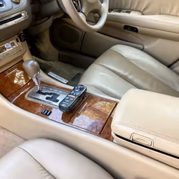 2001 Nissan Cima - Image 11