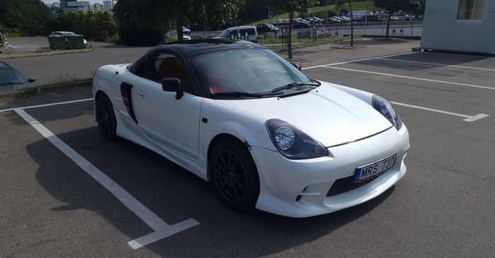 Toyota MR2 Spyder