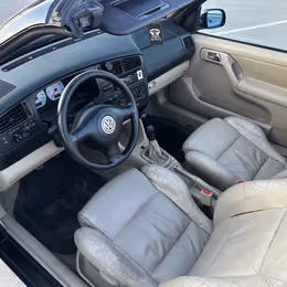 2001 Volkswagen Golf Cabriolet - Image 8