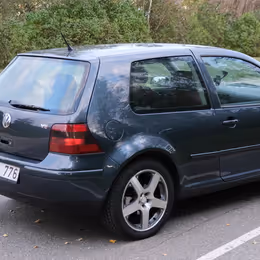 2002 Volkswagen Golf V5 - Image 3