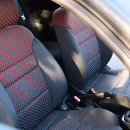 2002 Volkswagen Golf V5 - Image 8