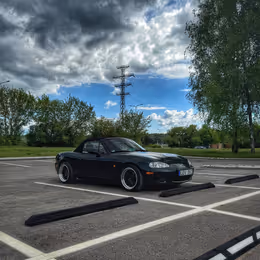 2003 Mazda MX-5 - Image 6