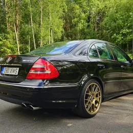 2003 Mercedes-Benz E55 AMG - Image 5
