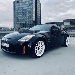 2004 Nissan 350Z - Image 3
