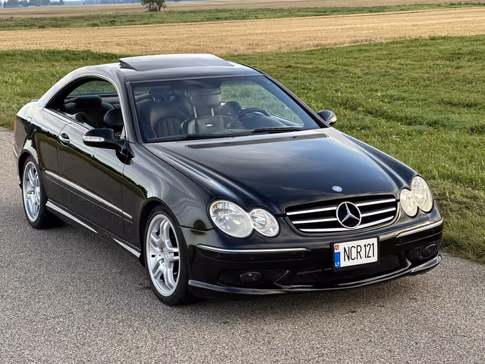 Mercedes-Benz CLK 55 AMG