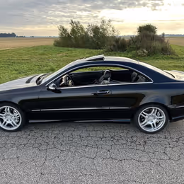 2005 Mercedes-Benz CLK 55 AMG - Image 6