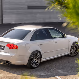 2006 Audi RS4 - Image 6