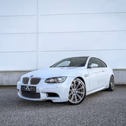 2007 BMW M3 - Image 2