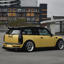 2008 MINI Cooper Clubman S - Image 2