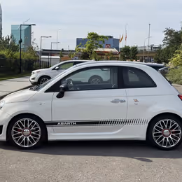 2015 Abarth 595 - Image 6