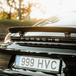 2018 Porsche 718 Cayman - Image 4