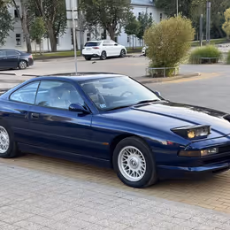 BMW 850i - Image 4
