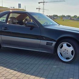 Mercedes-Benz 300SL - Image 3