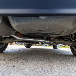 Mercedes-Benz 190E - Image 14