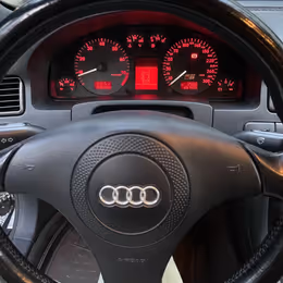 Audi S6 Avant - Image 11