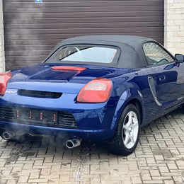 Toyota MR2 Roadster - Image 4