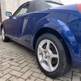 Toyota MR2 Roadster - Image 5