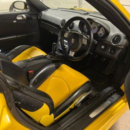 Porsche Cayman - Image 8