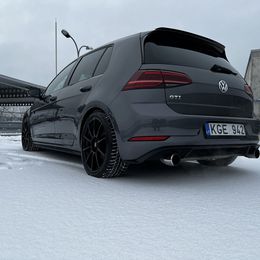 Volkswagen Golf GTI - Image 6