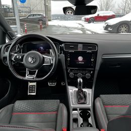 Volkswagen Golf GTI - Image 7