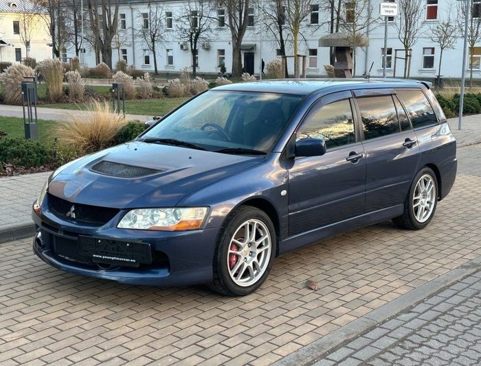Mitsubishi Lancer Evolution Wagon