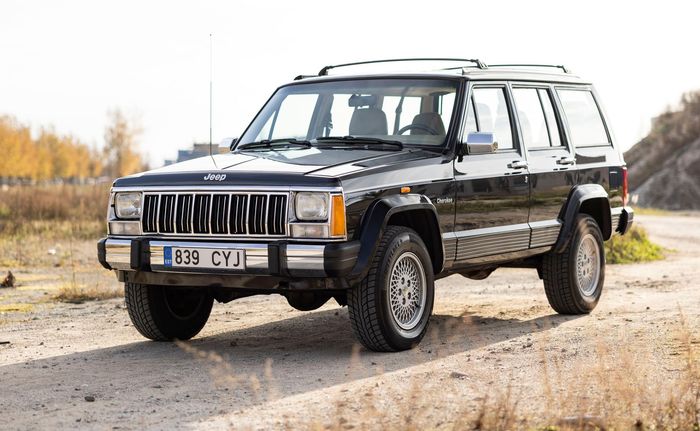 Jeep Cherokee