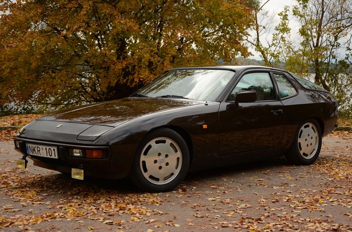 Porsche 924