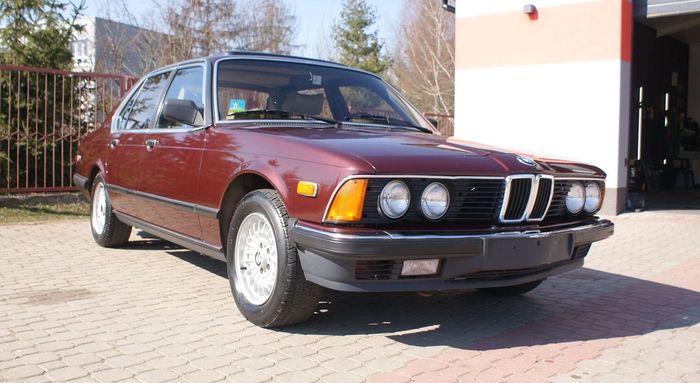 BMW 735i