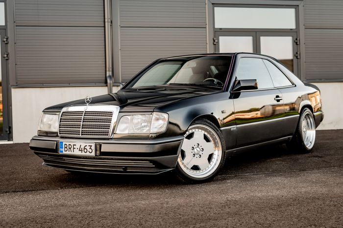 Mercedez-Benz 230 CE