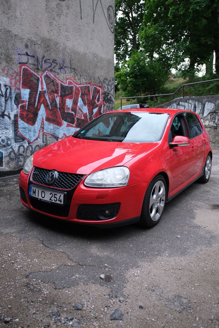 Volkswagen Golf GTI