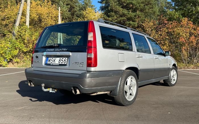 Volvo V70 Cross Country