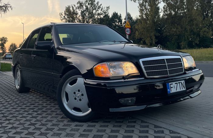 Mercedes-Benz C36 AMG