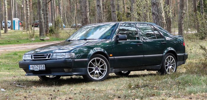 Saab 9000