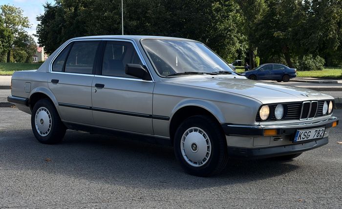 BMW 318i