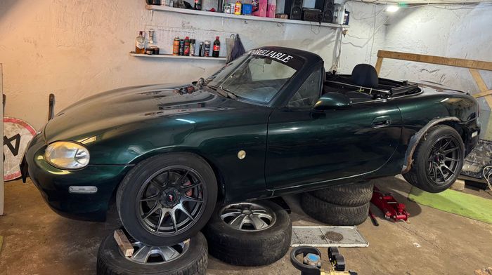 Mazda MX-5