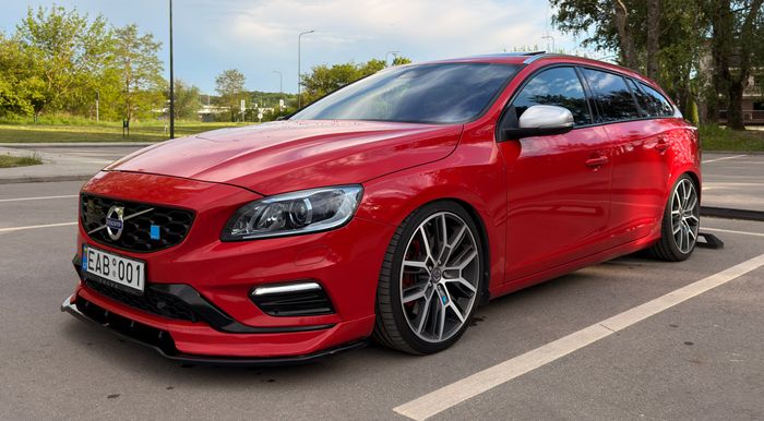 Volvo V60 T6