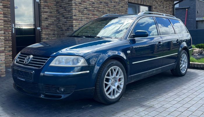 Volkswagen Passat W8