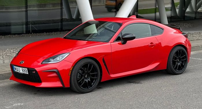 Toyota GR86