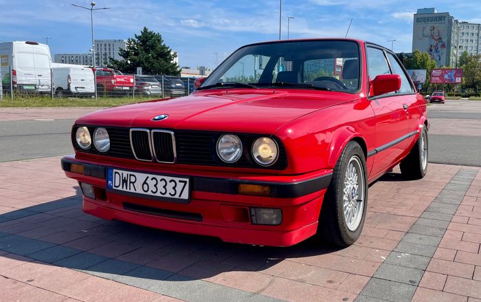 BMW 318is