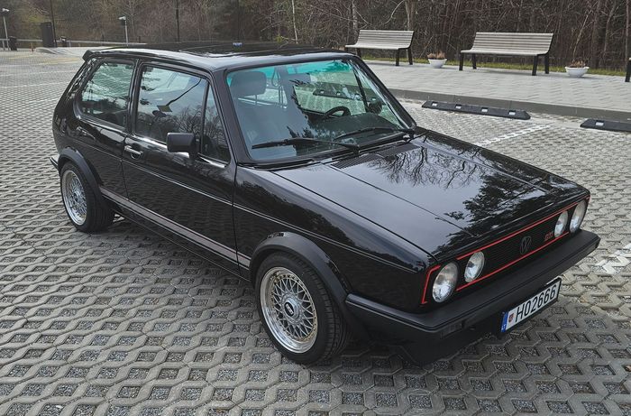 Volkswagen Golf GTI