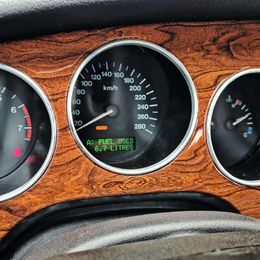 Jaguar XKR