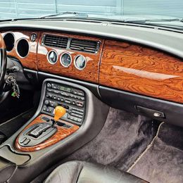 Jaguar XKR