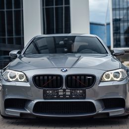 M5-f10-2.jpg
