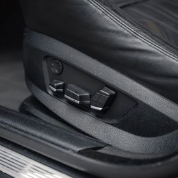 M5-f10-28.jpg