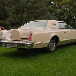 P1110402-2.jpg