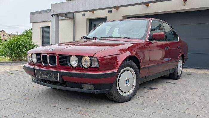 BMW 520i