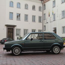 VW Golf oldtown (1).jpeg